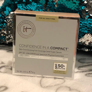 It Cosmetics, Confidence in a Compact SPF 50